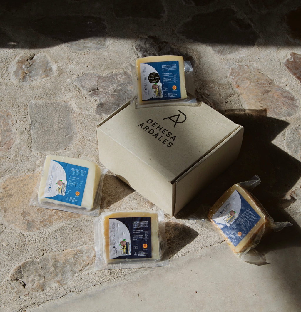 Caja Queso Manchego Medialuna Artesano
